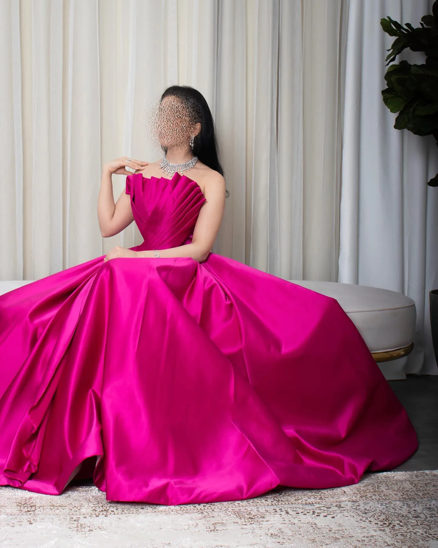 Elegant Fuchsia Scalloped Strapless Evening Dress SF011