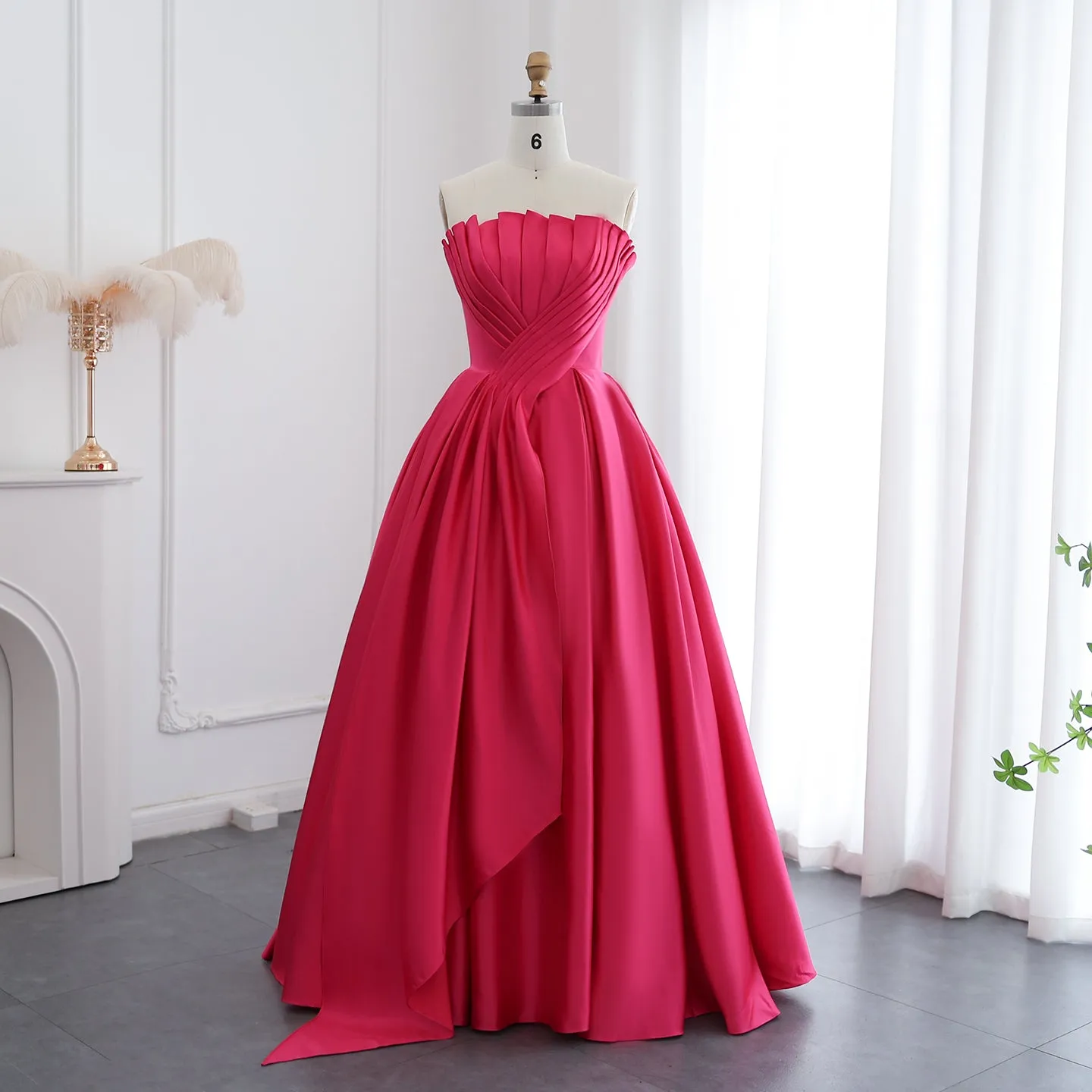 Elegant Fuchsia Scalloped Strapless Evening Dress SF011