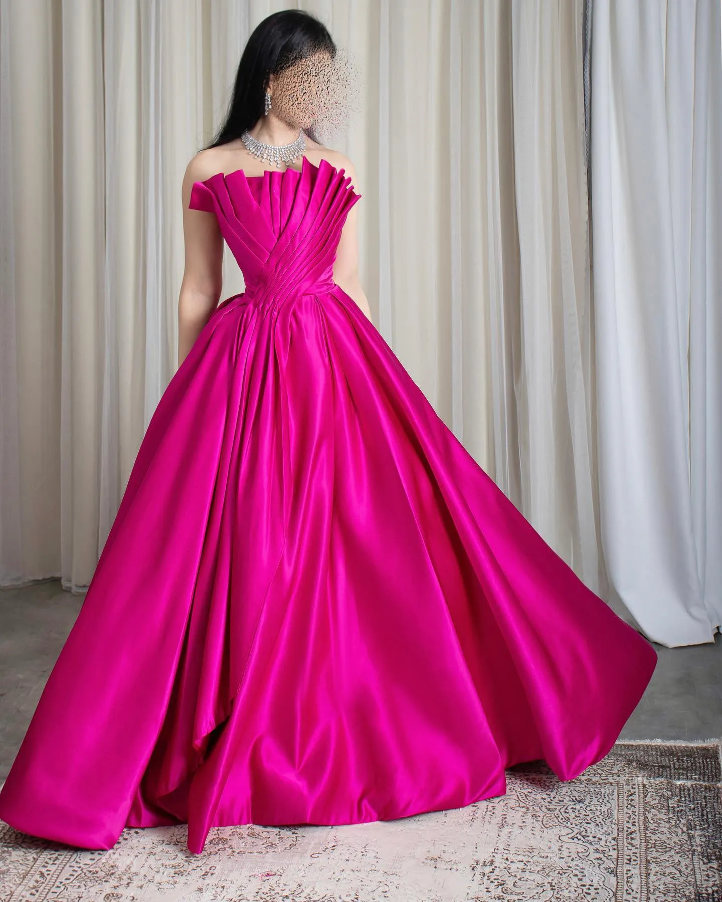 Elegant Fuchsia Scalloped Strapless Evening Dress SF011