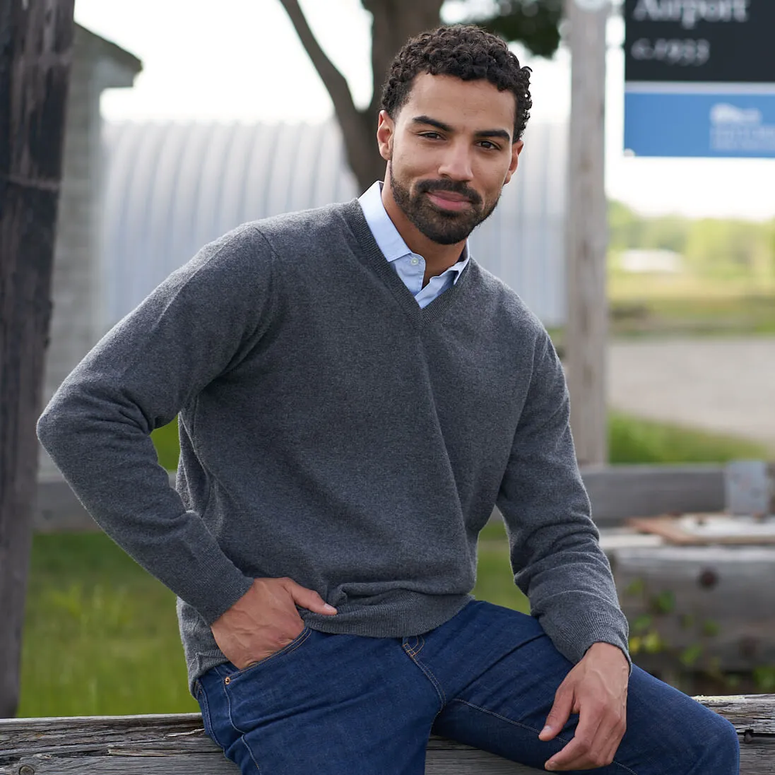 The Stewart 2-Ply Cashmere V-Neck Sweater