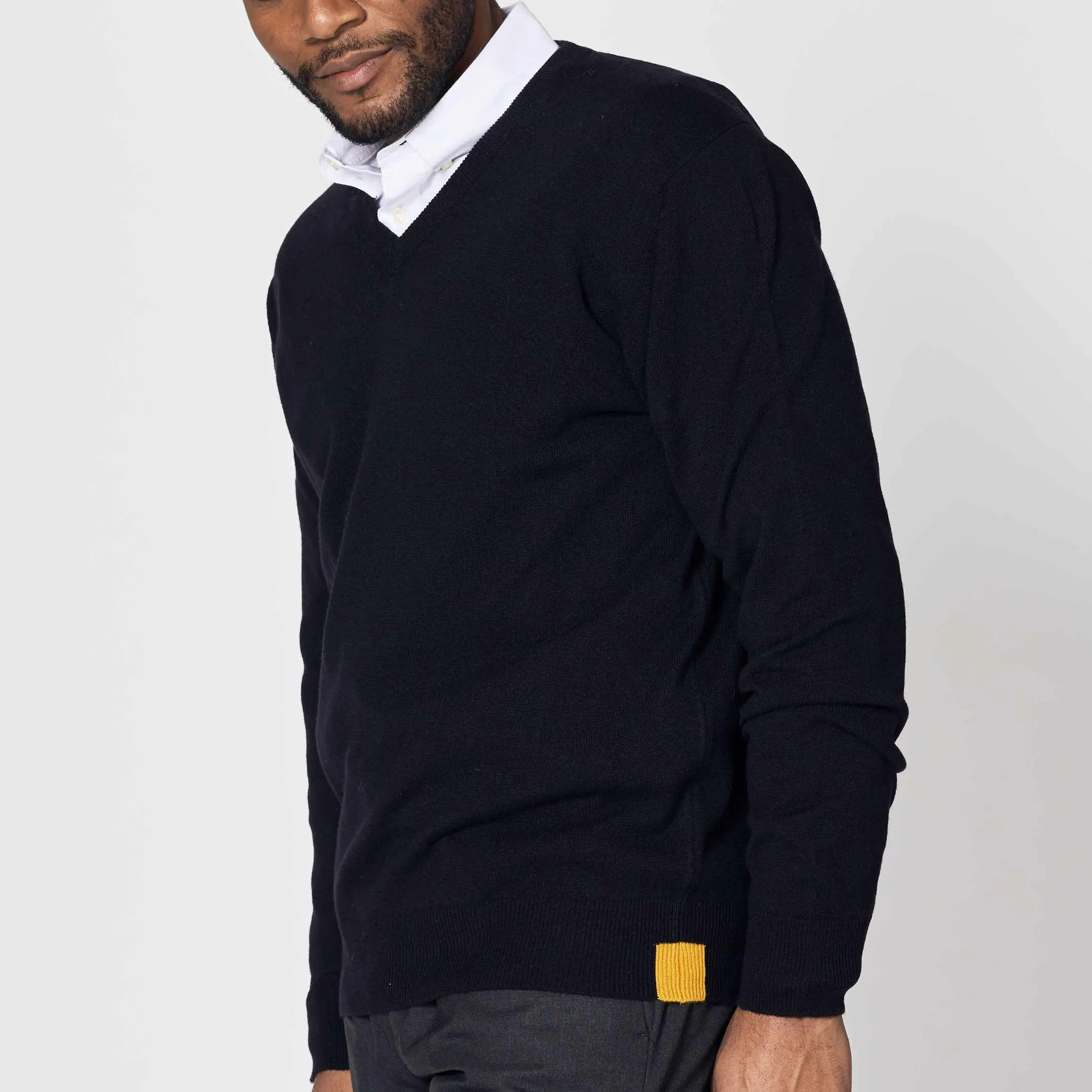 The Stewart 2-Ply Cashmere V-Neck Sweater