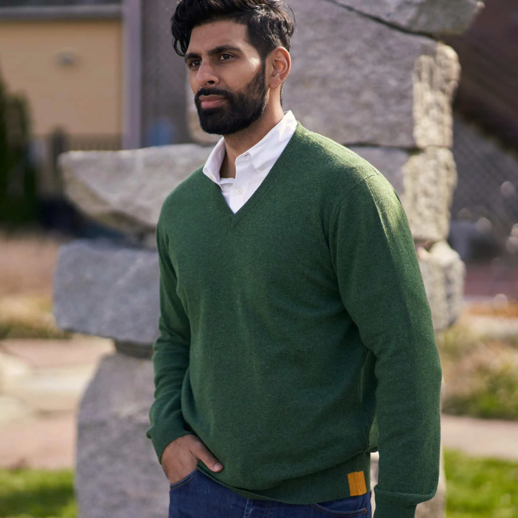 The Stewart 2-Ply Cashmere V-Neck Sweater