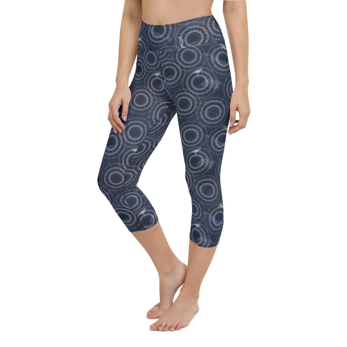 The Universe Women's Capri Yoga Pants