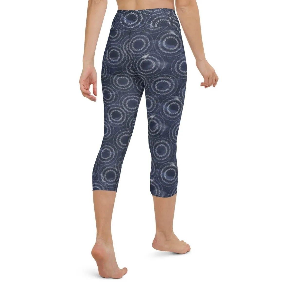 The Universe Women's Capri Yoga Pants