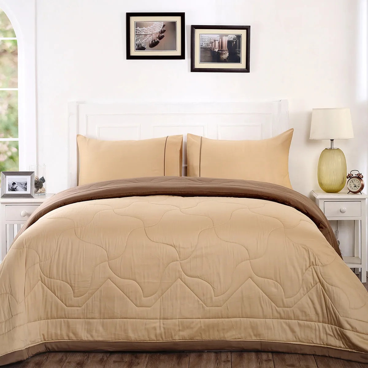 Vincent Reversible Summer AC Quilt/Quilted Bed Cover/Comforter Marzipan/Simply Taupe